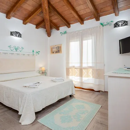 Zeus Apartment Tanaunella